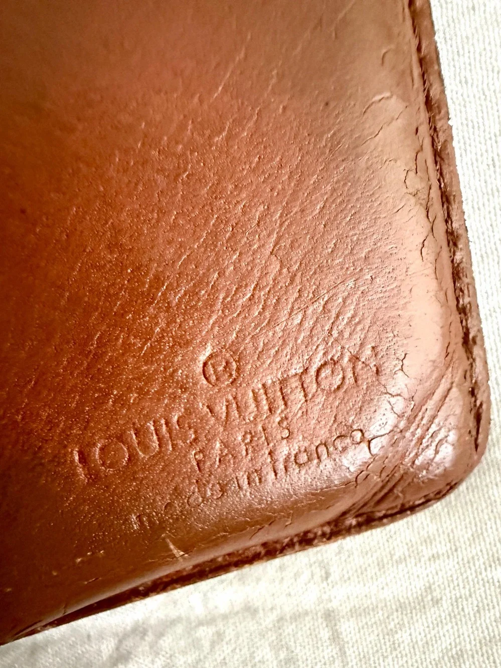 👑✅PRICE FIRM✅AUTHENTIC Men’s Louis Vuitton Monogram Bifold Wallet. USED